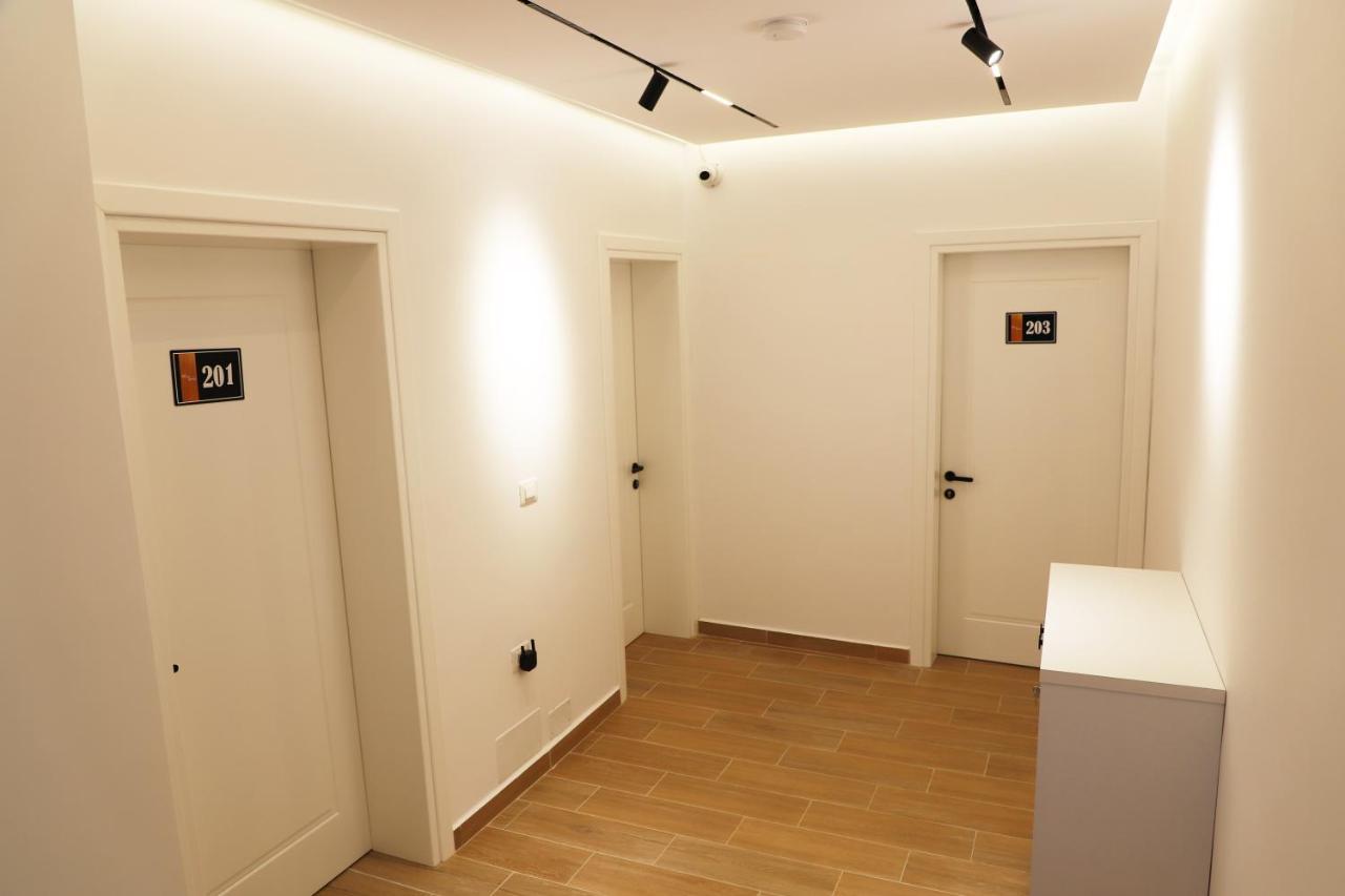 Mili Hotel Berat Bagian luar foto