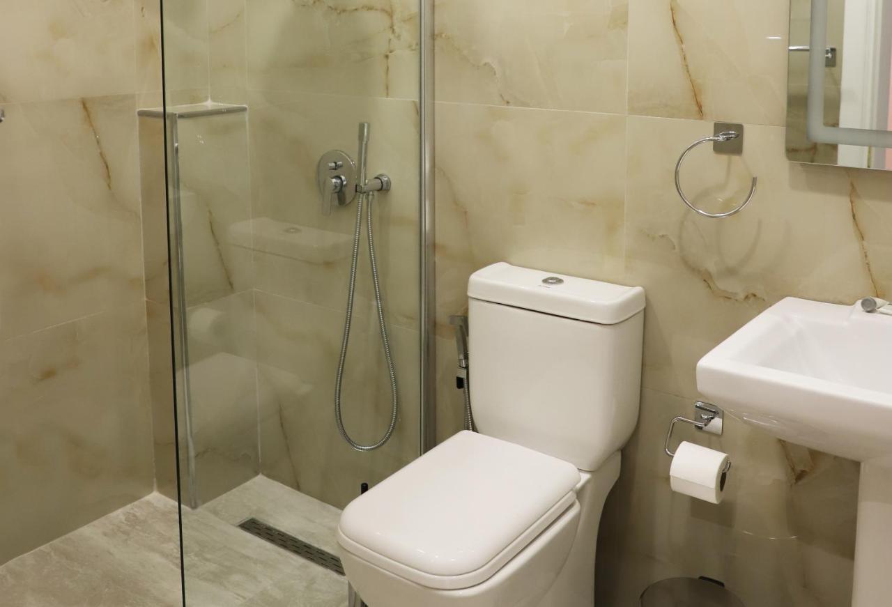 Mili Hotel Berat Bagian luar foto