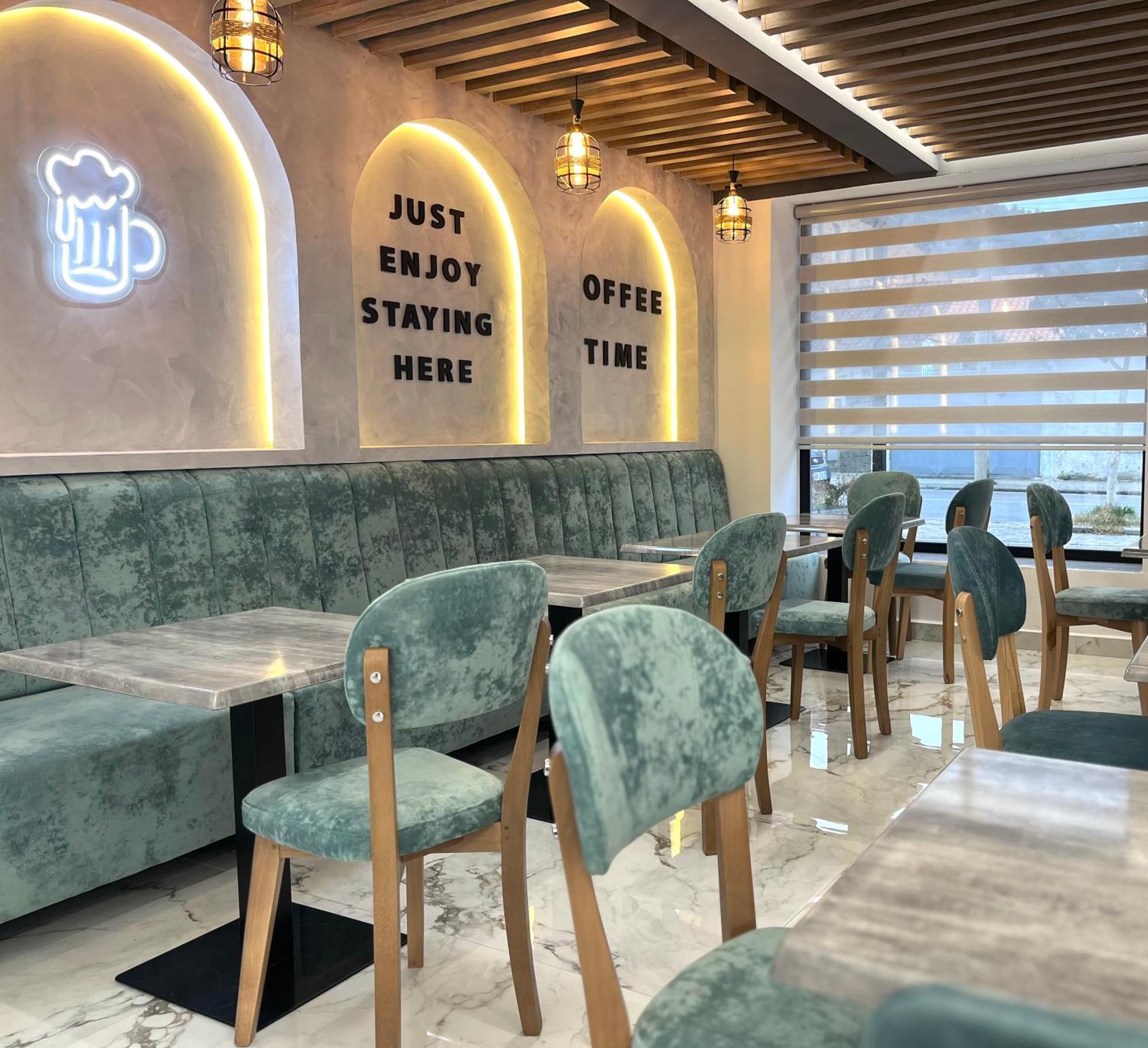 Mili Hotel Berat Bagian luar foto